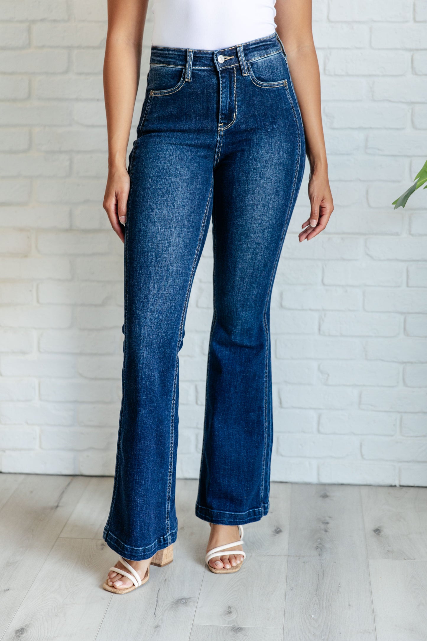 Judy Blue-Mavis High Rise Side Seam Detail Flare Jeans