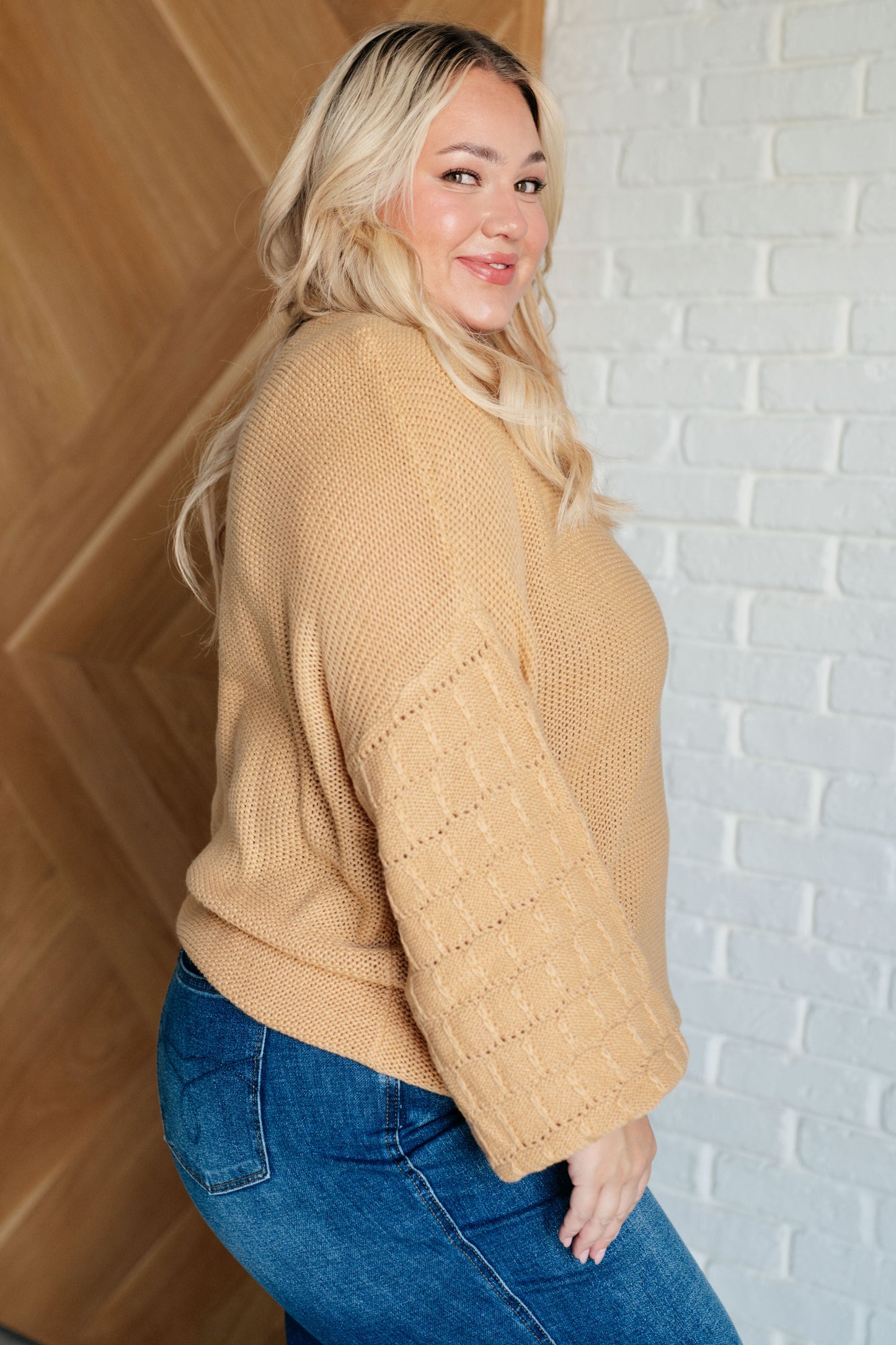 One Eleven North-Bubbly Personality Bubble Sleeve Sweater in Wheat