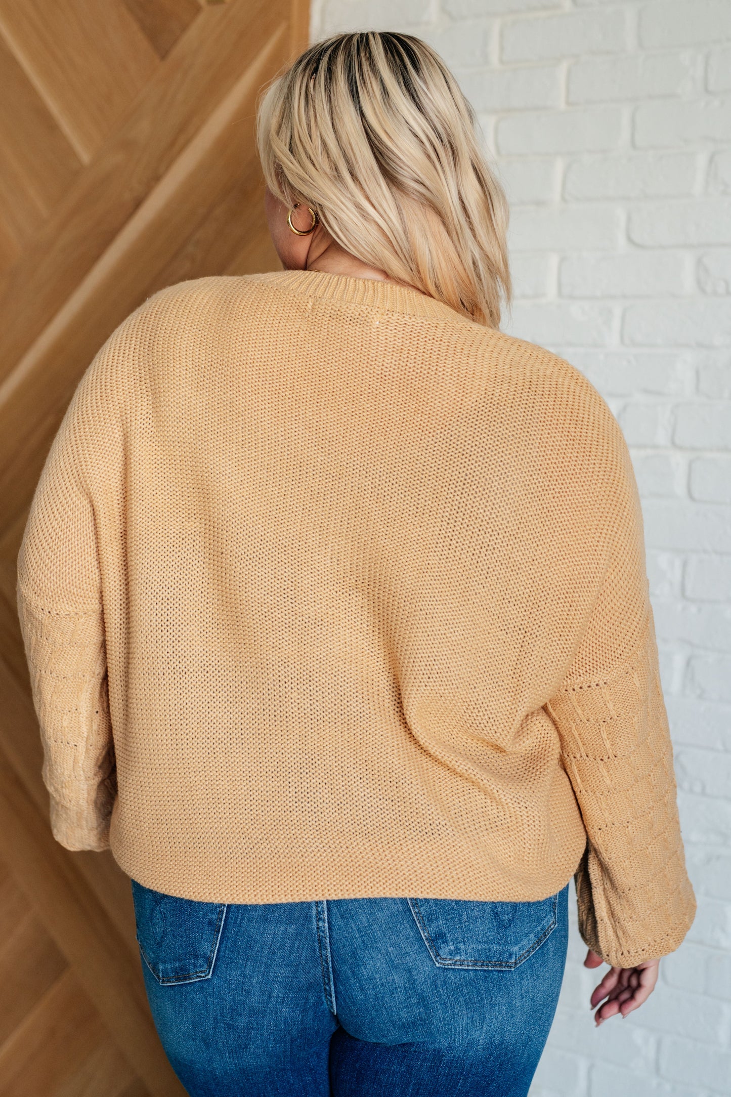 One Eleven North-Bubbly Personality Bubble Sleeve Sweater in Wheat