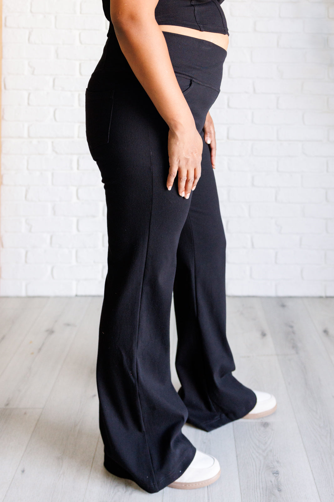 Rae Mode-Flared Crossover Waist Pant in Black