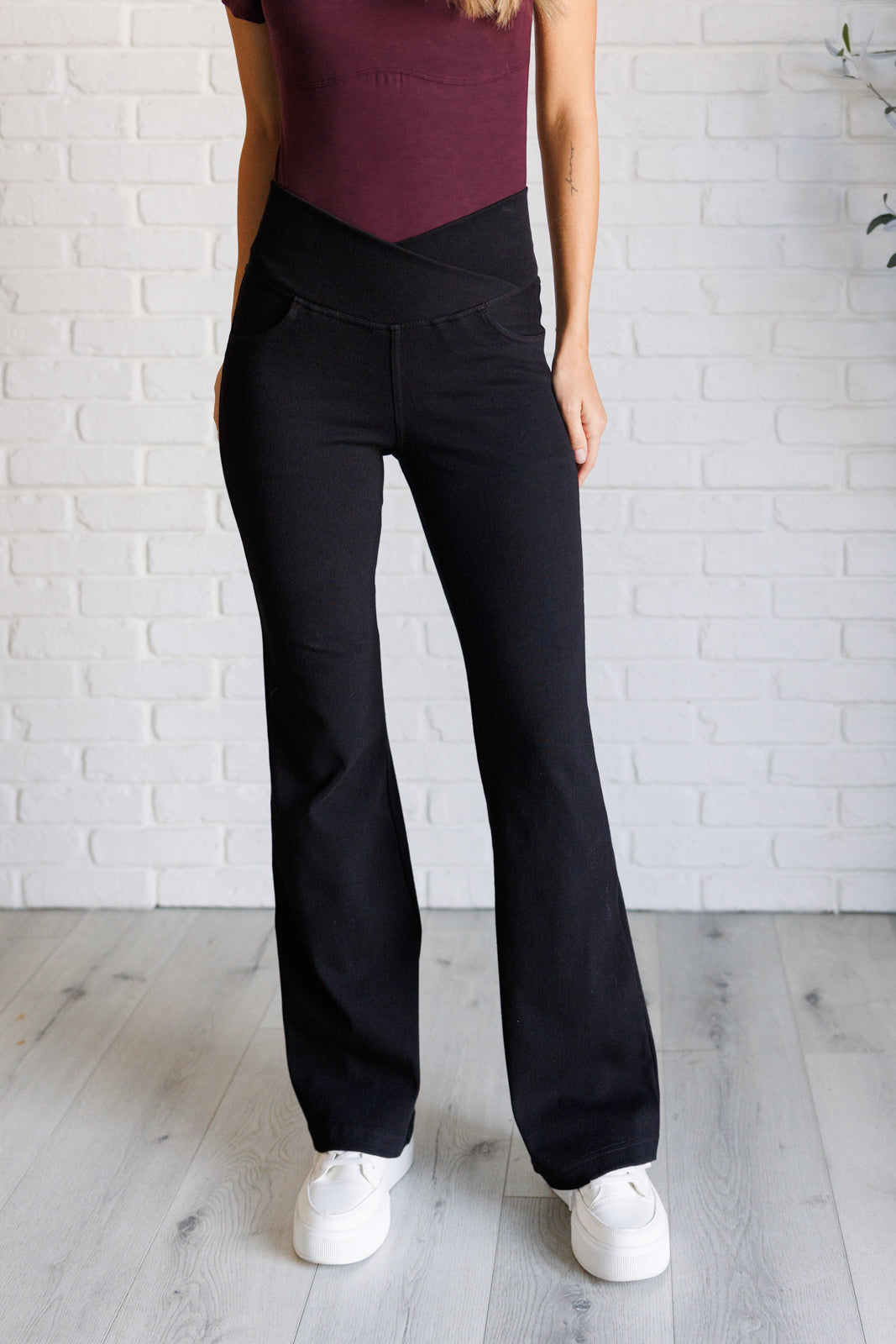 Rae Mode-Flared Crossover Waist Pant in Black