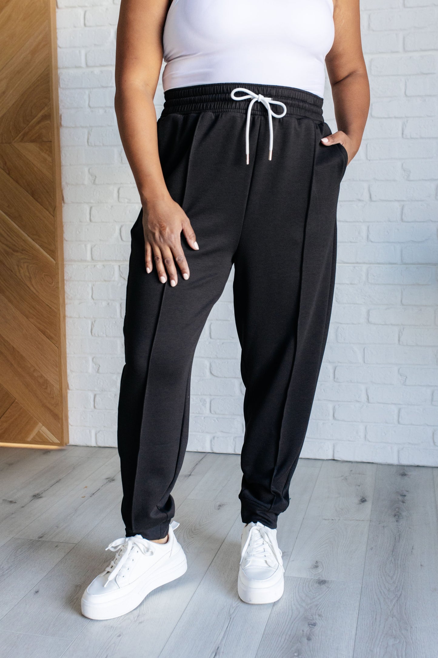 Zenana-Center Seam Scuba Joggers in Black