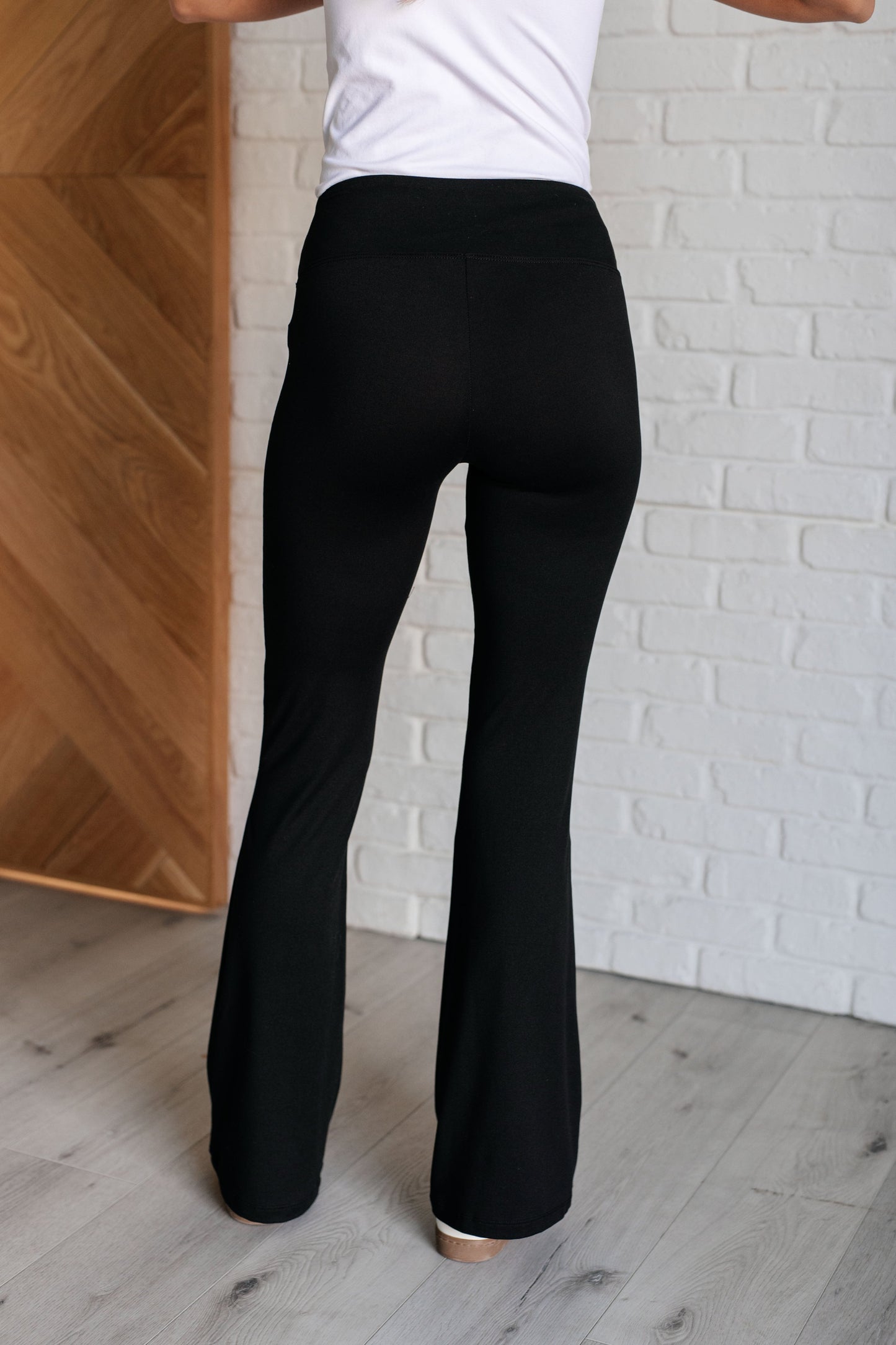 Zenana-Checking Out Myself Flare Leggings in Black