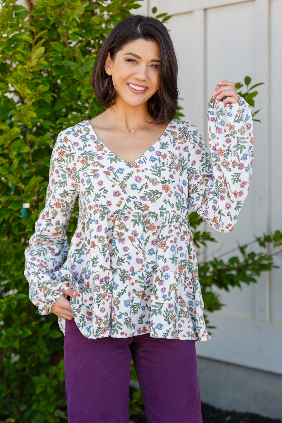 BiBi -Think I Can V-Neck Floral Top