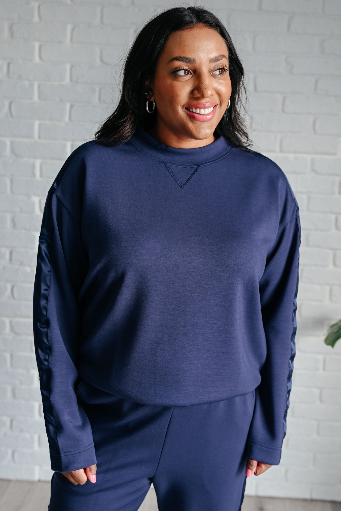 Rae Mode- Lysa Satin Stripe Pullover in Smoky Navy