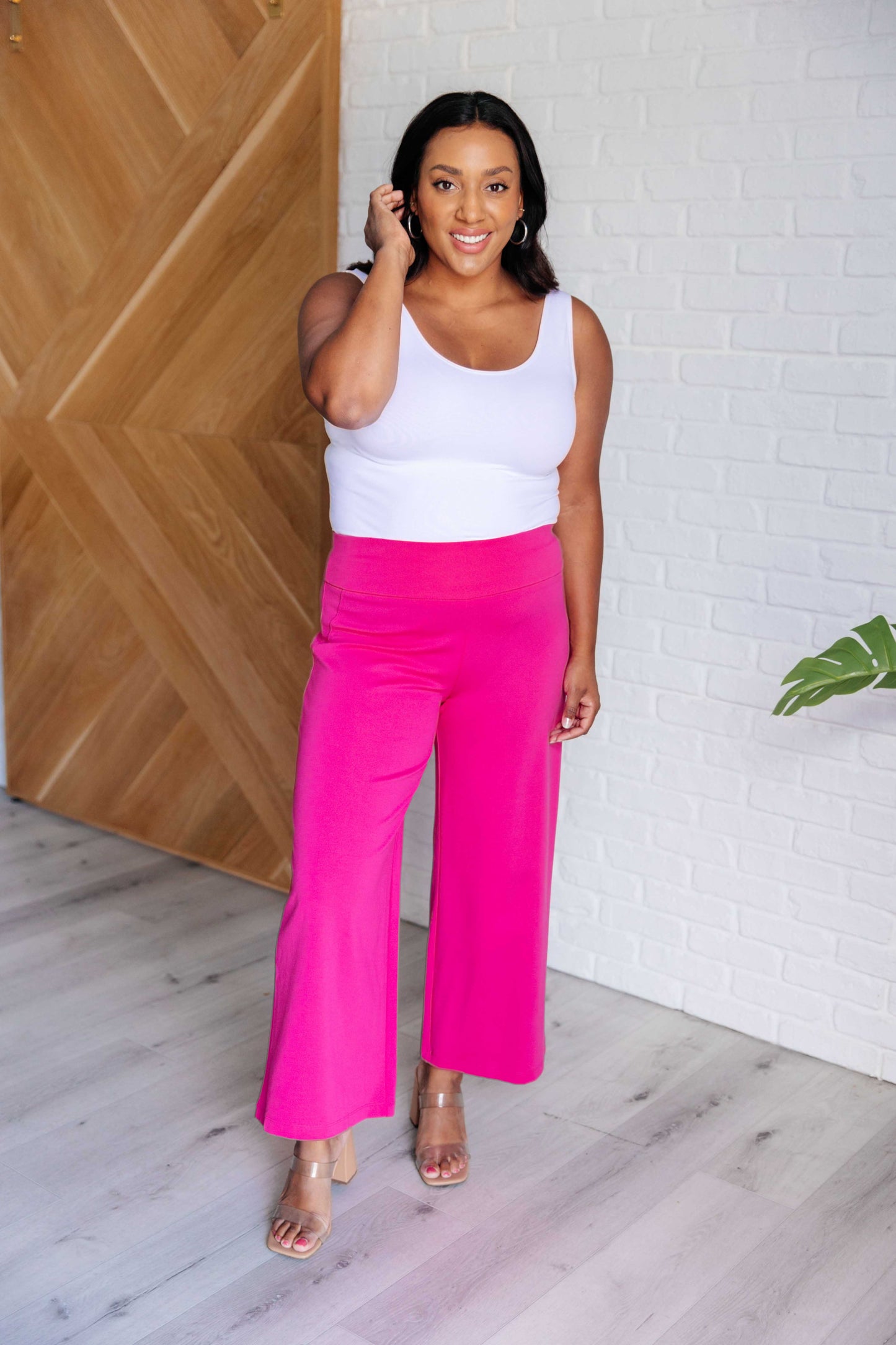 Dear Scarlet-Magic Wide Leg Crop Pants in Hot Pink