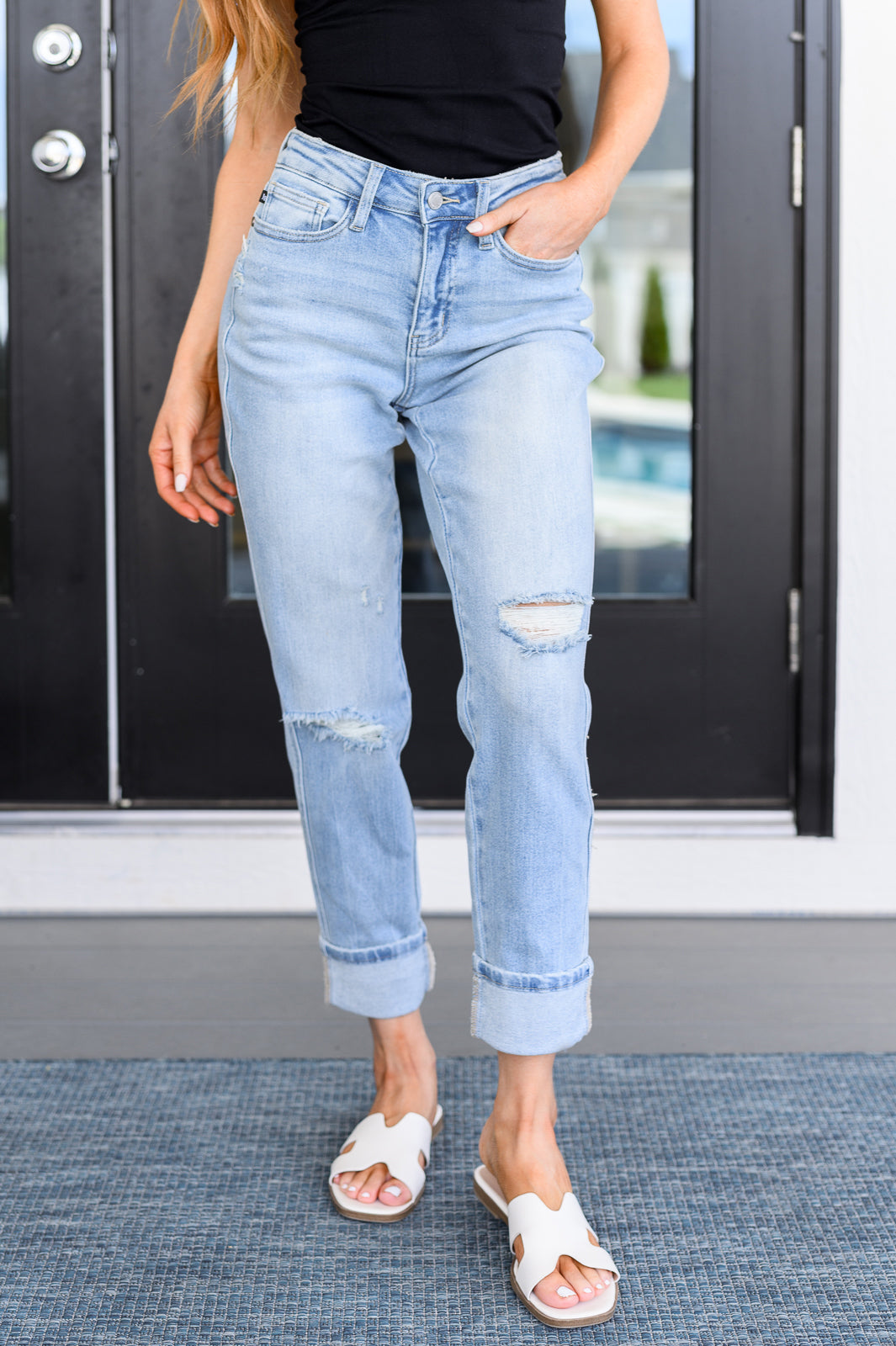 Judy Blue-Sam Mid Rise Star Pocket Boyfriend Jeans