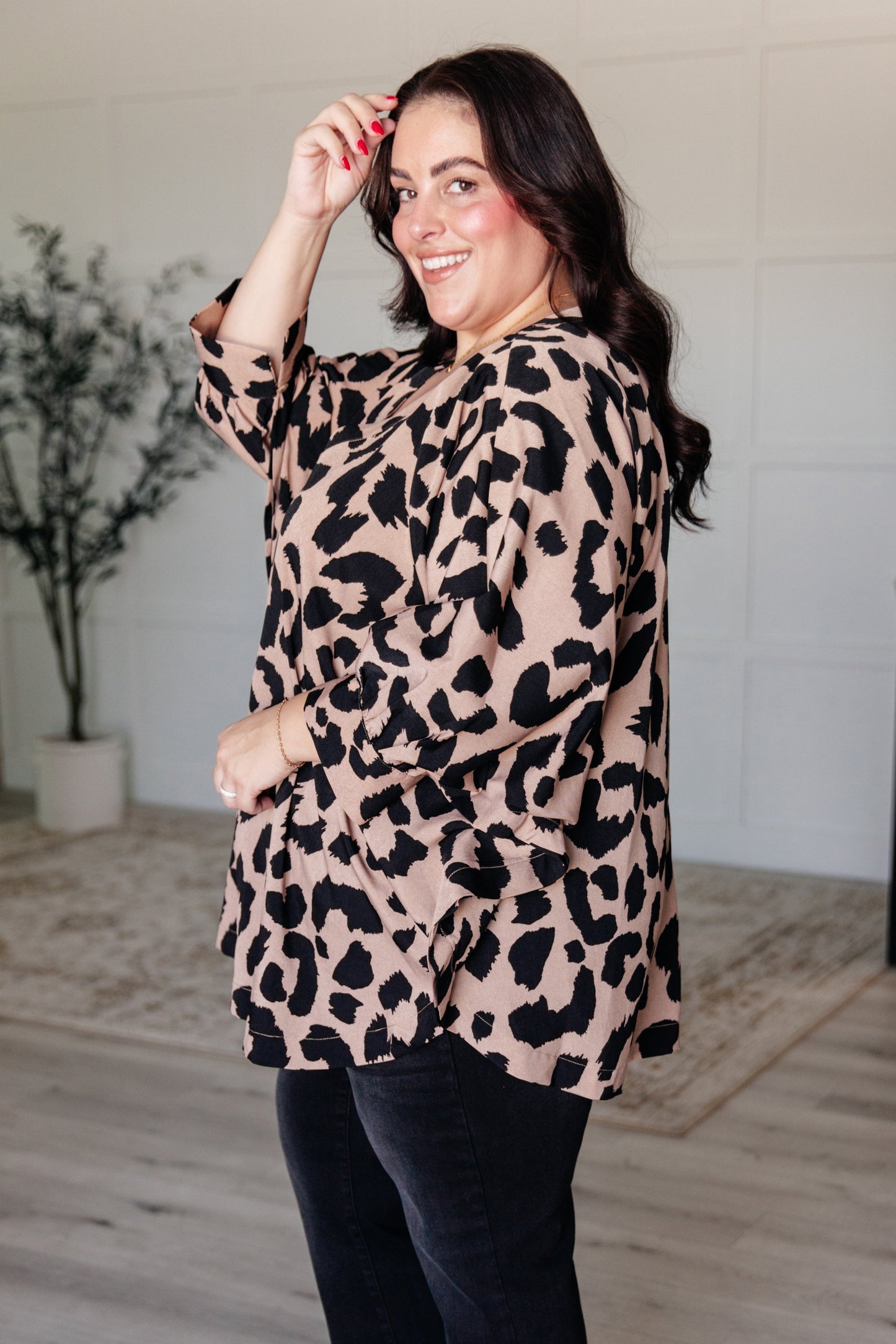 Jodifl- She's Got Eyes of Gold Batwing Blouse